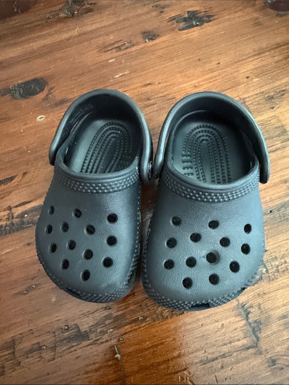 CROCS Baby Black Classic Clog 2